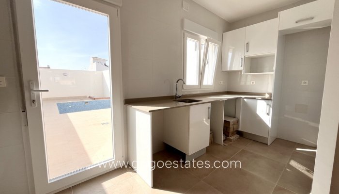 Te koop - Huis - Stadswoning - Pilar De La Horadada - Pilar de la Horadada Centro