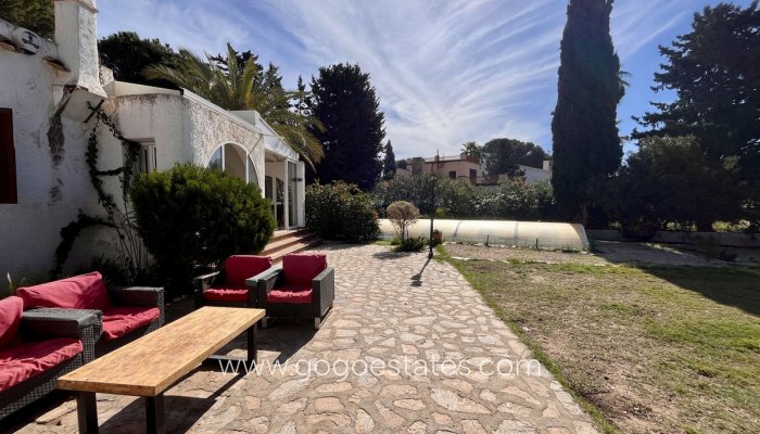 Te koop - Huis - Vrijstaande Villa - Orihuela - Cabo Roig