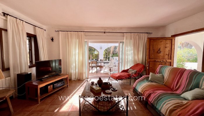 Te koop - Huis - Vrijstaande Villa - Orihuela - Cabo Roig
