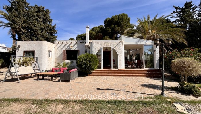 Te koop - Huis - Vrijstaande Villa - Orihuela - Cabo Roig