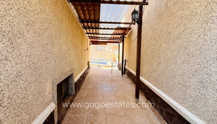 Te koop - Huis - Vrijstaande Villa - San Miguel De Salinas - San Miguel de Salinas Centro