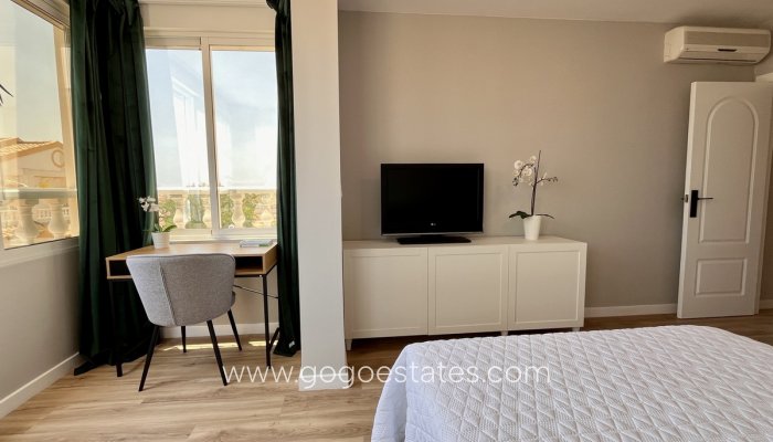 Te koop - Huis - Stadswoning - Orihuela - Playa Flamenca