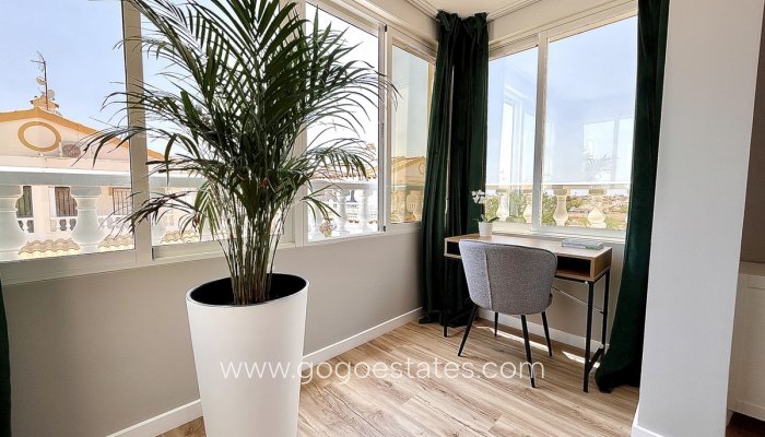 Te koop - Huis - Stadswoning - Orihuela - Playa Flamenca