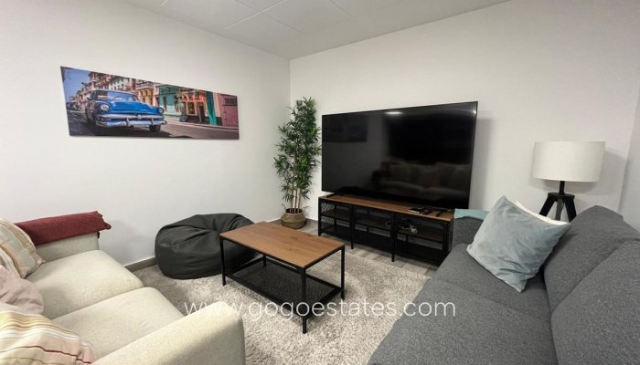 Te koop - Huis - Vrijstaande Villa - Orihuela - Los Balcones