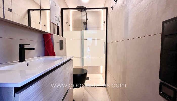 Revente - Appartement - Appartement au rez-de-chaussée - Almoradi - Almoradi Centro