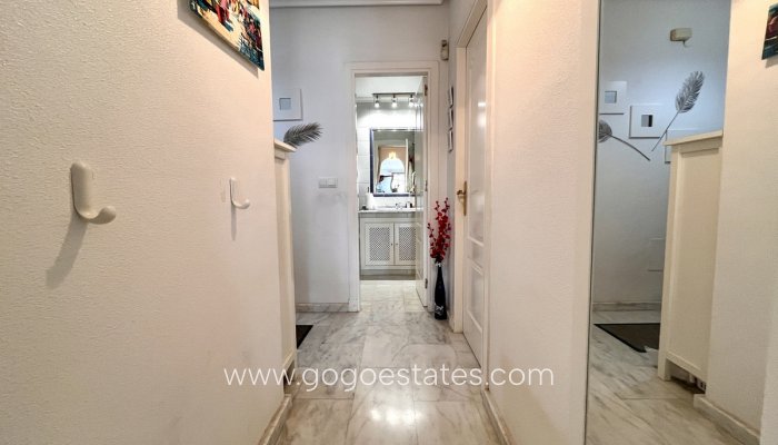 Te koop - Appartement - Appartement op de middelste verdieping - Orihuela - Villamartin