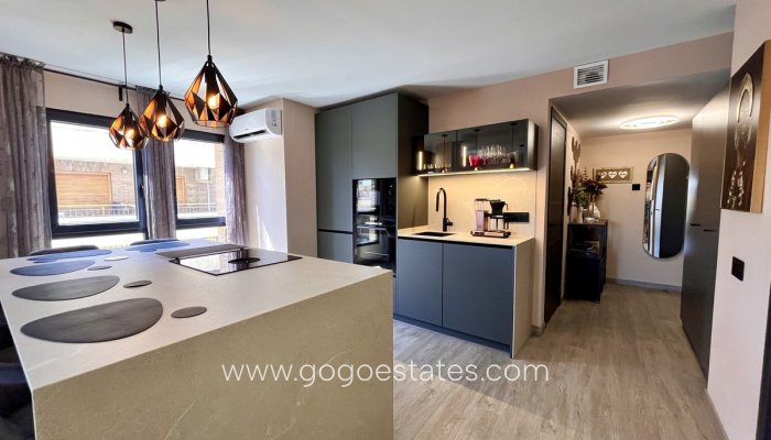 Te koop - Appartement - Appartement op de middelste verdieping - Algorfa - Algorfa Centro