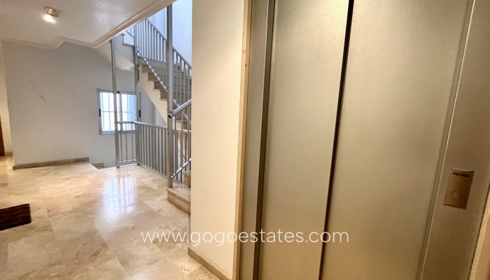 Te koop - Appartement - Appartement op de middelste verdieping - Guardamar del Segura - Guardamar del Segura Centro