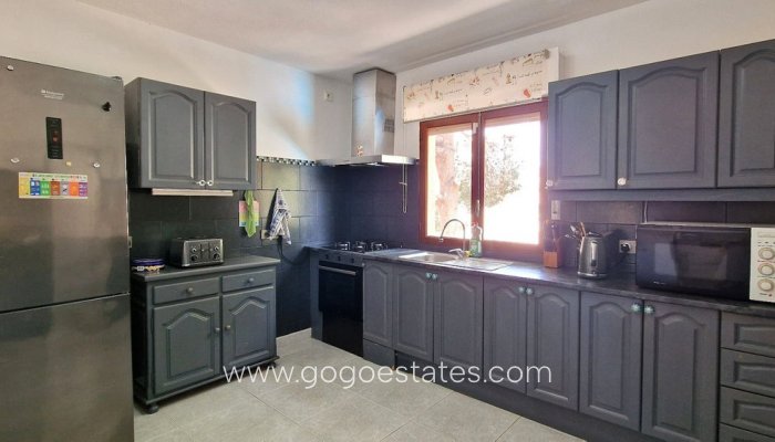 Te koop - Huis - Vrijstaande Villa - Orihuela - Orihuela Centro