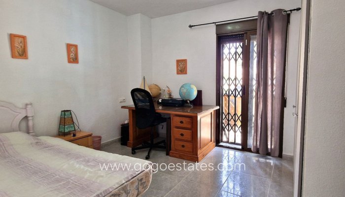 Te koop - Huis - Vrijstaande Villa - Orihuela - Orihuela Centro