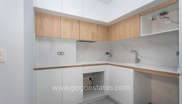 Resale - Apartment - Middle Floor Apartment - Torrevieja - Torrevieja Centro