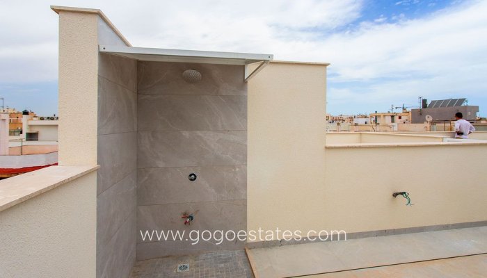 Resale - Apartment - Middle Floor Apartment - Torrevieja - Torrevieja Centro