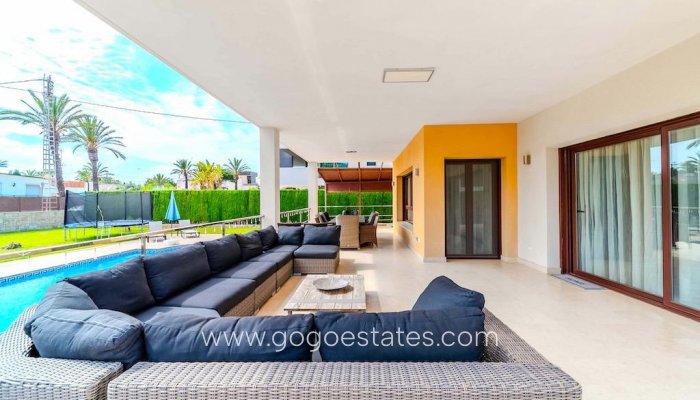 Te koop - Huis - Vrijstaande Villa - Orihuela - Cabo Roig