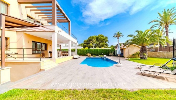 Te koop - Huis - Vrijstaande Villa - Orihuela - Cabo Roig