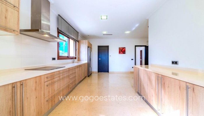 Te koop - Huis - Vrijstaande Villa - Orihuela - Cabo Roig