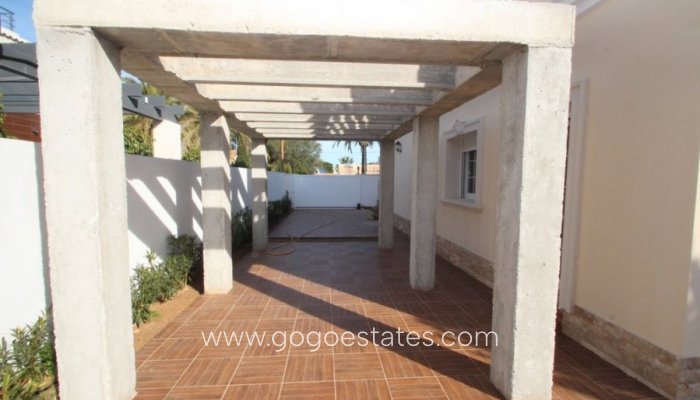 Te koop - Huis - Vrijstaande Villa - Orihuela - Cabo Roig