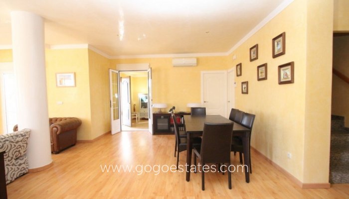 Te koop - Huis - Vrijstaande Villa - Orihuela - Cabo Roig