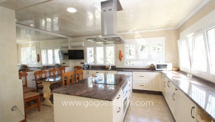 Te koop - Huis - Vrijstaande Villa - Orihuela - Cabo Roig