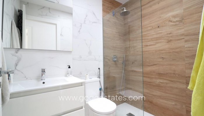 Te koop - Huis - Vrijstaande Villa - San Miguel De Salinas - San Miguel de Salinas Centro