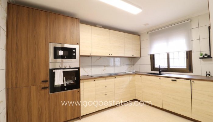 Te koop - Huis - Stadswoning - San Miguel De Salinas - San Miguel de Salinas Centro