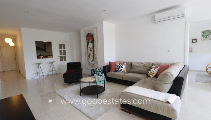 Resale - Apartment - Middle Floor Apartment - Torrevieja - Torrevieja Centro