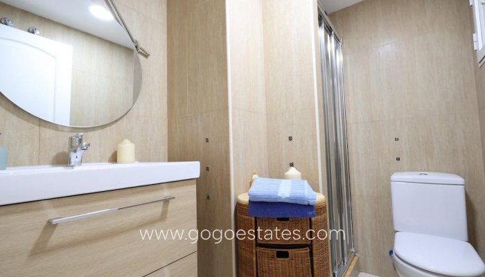 Resale - Apartment - Middle Floor Apartment - Torrevieja - Torrevieja Centro