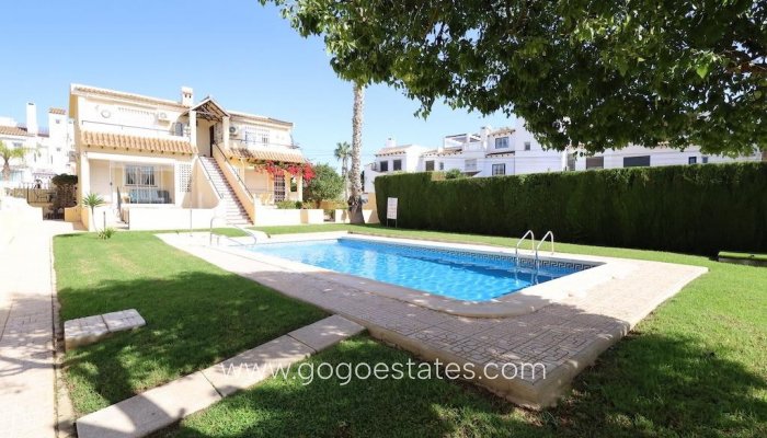 Te koop - Huis - Stadswoning - Orihuela - Villamartin