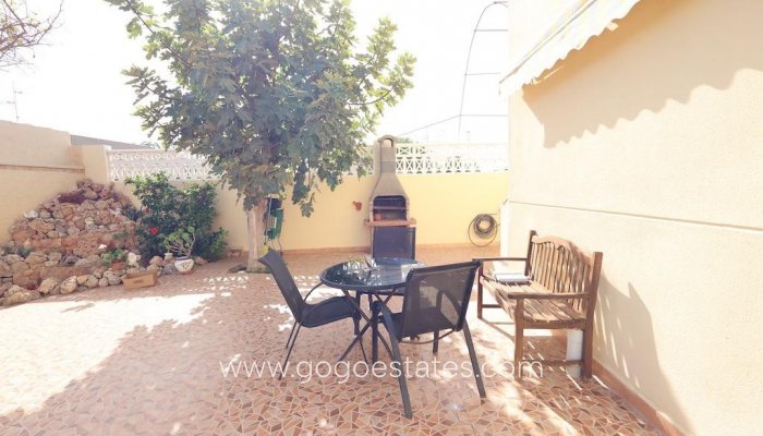 Te koop - Huis - Vrijstaande Villa - Orihuela - Playa Flamenca