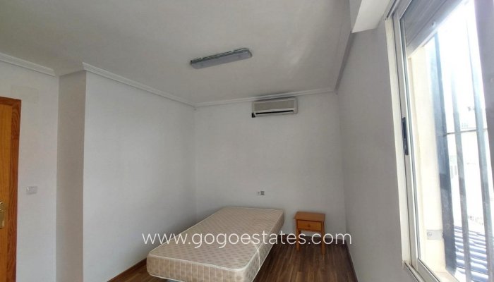 Te koop - Huis - Stadswoning - Orihuela - Los Altos