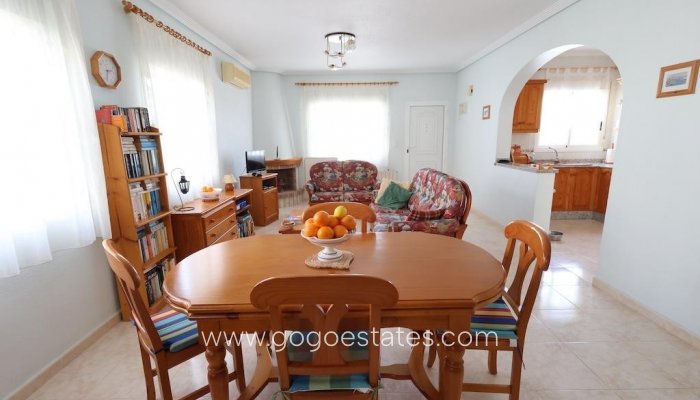 Te koop - Huis - Vrijstaande Villa - Orihuela - Los Balcones