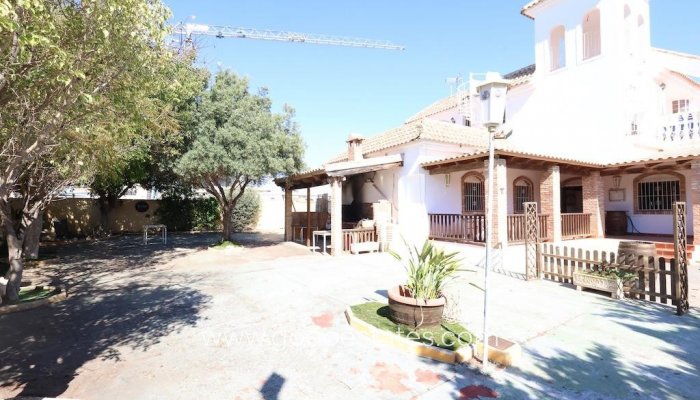 Te koop - Commercieel - Zakelijk - Orihuela - La Zenia