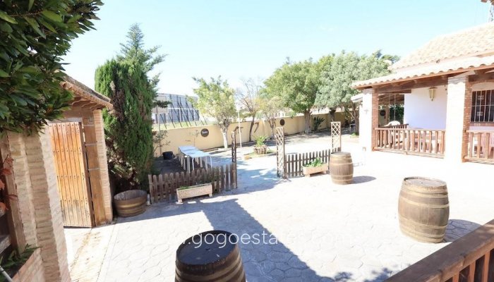 Te koop - Commercieel - Zakelijk - Orihuela - La Zenia