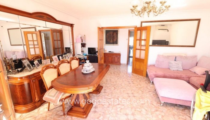 Te koop - Commercieel - Zakelijk - Orihuela - La Zenia