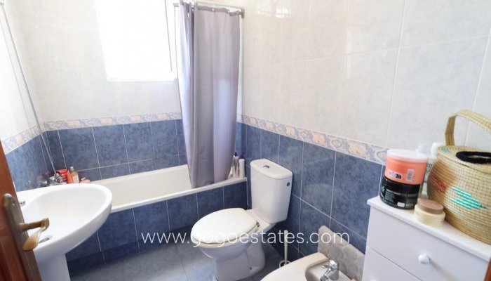 Te koop - Commercieel - Zakelijk - Orihuela - La Zenia