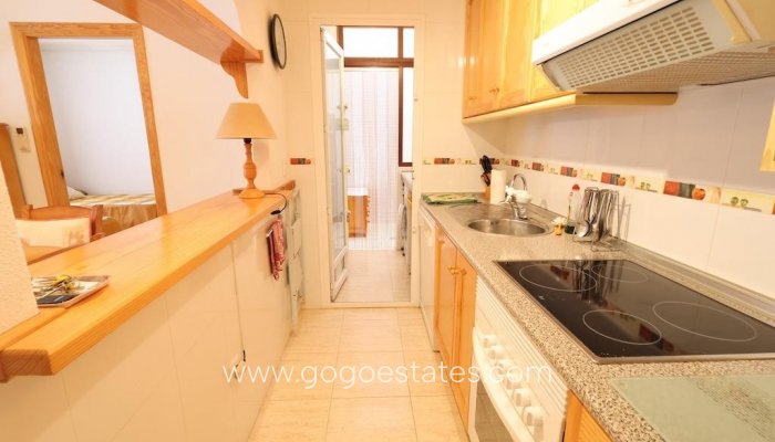 Te koop - Huis - Bungalow - Orihuela - Punta Prima