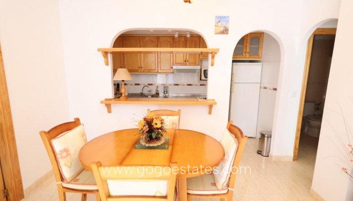 Te koop - Huis - Bungalow - Orihuela - Punta Prima
