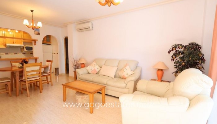 Te koop - Huis - Bungalow - Orihuela - Punta Prima