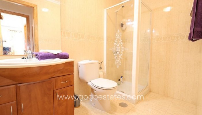 Te koop - Huis - Bungalow - Orihuela - Punta Prima