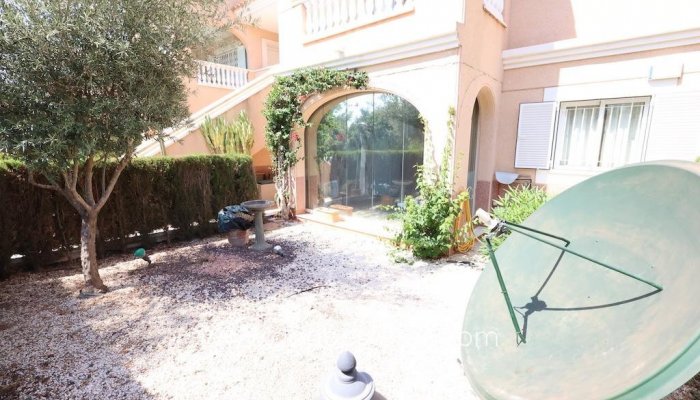 Te koop - Huis - Bungalow - Orihuela - Punta Prima