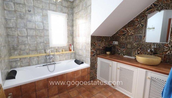 Te koop - Huis - Vrijstaande Villa - Orihuela - Villamartin