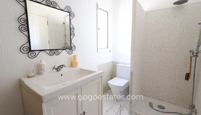 Te koop - Huis - Vrijstaande Villa - Orihuela - Villamartin