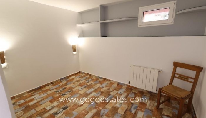 Te koop - Huis - Vrijstaande Villa - Orihuela - Villamartin