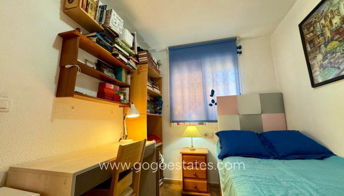 Te koop - Appartement - Penthouse Duplex - Torrevieja - Torrevieja Centro