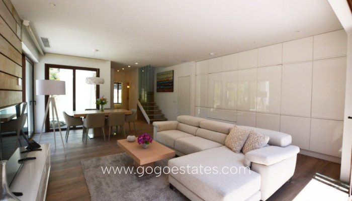 Te koop - Huis - Halfvrijstaande woning - Orihuela - Las Colinas Golf