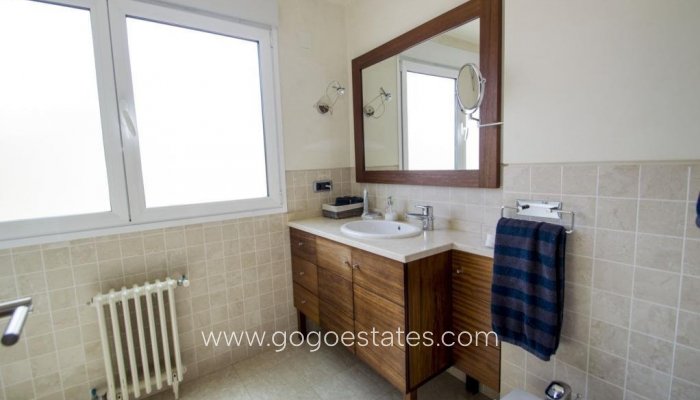 Te koop - Appartement - Appartement op de middelste verdieping - Torrevieja - Torrevieja Centro