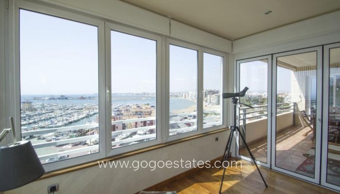 Te koop - Appartement - Appartement op de middelste verdieping - Torrevieja - Torrevieja Centro