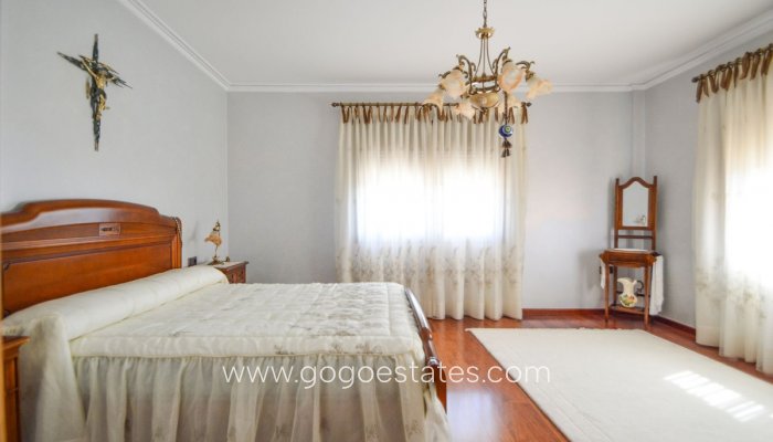 Te koop - Huis - Vrijstaande Villa - Orihuela - La Murada