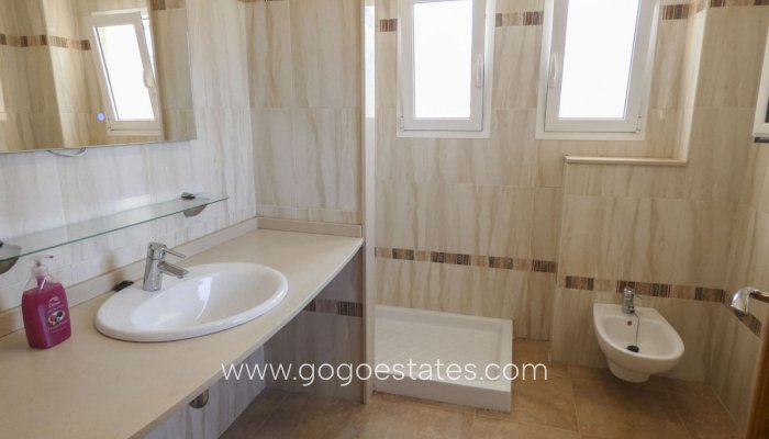 Revente - Maison - Villa Individuelle - Bigastro