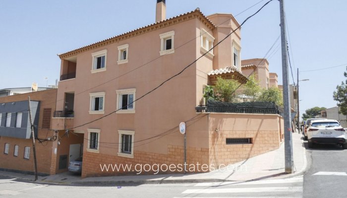 Revente - Maison - Villa Individuelle - Bigastro