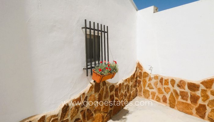 Te koop - Huis - Finca - Cortijo - Alicante - Dolores Centro